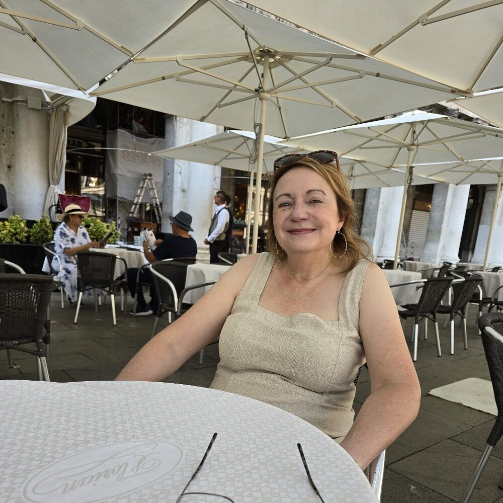 Meet your Posher, Kelly